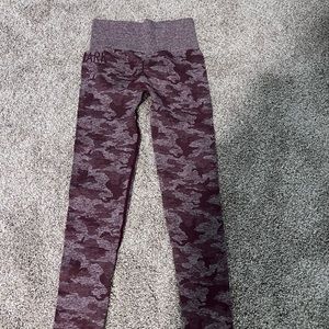 Gymshark burgundy camo seamless leggings